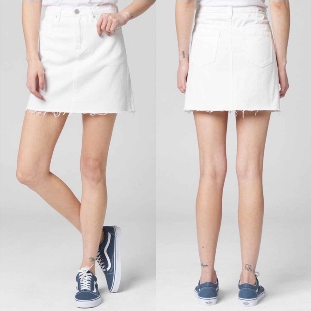 Blank NYC White Distressed Raw Hem White skirt, New with Tags